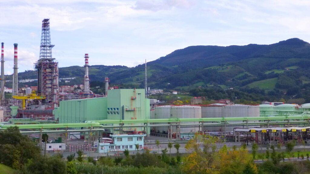 Refinería de Somorrostro (Petronor) en Muskiz, Vizcaya